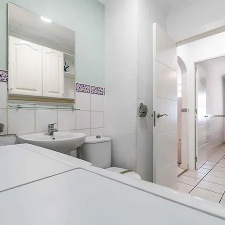 The Lighthouse Horizon Apartment