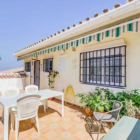 The Lighthouse Horizon Apartment