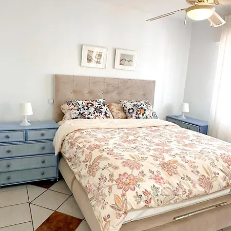 The Lighthouse Horizon Apartment *